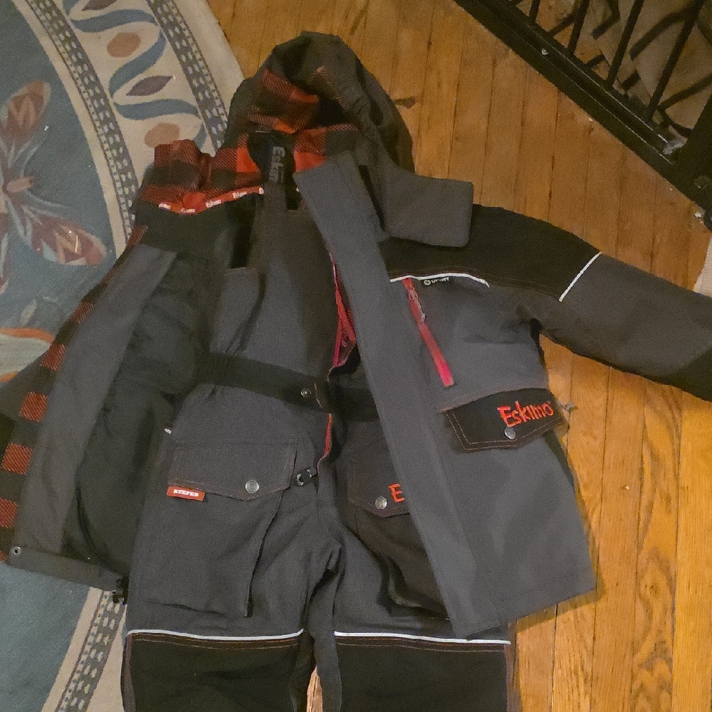 Kids ESKIMO float assist(uplyft) ice fishing/snowmobile bibs/jacket